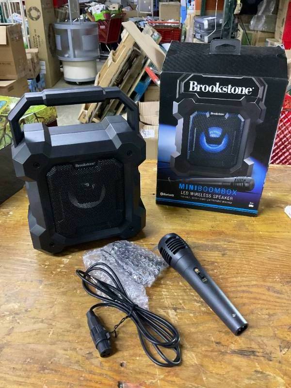 brookstone mini boombox